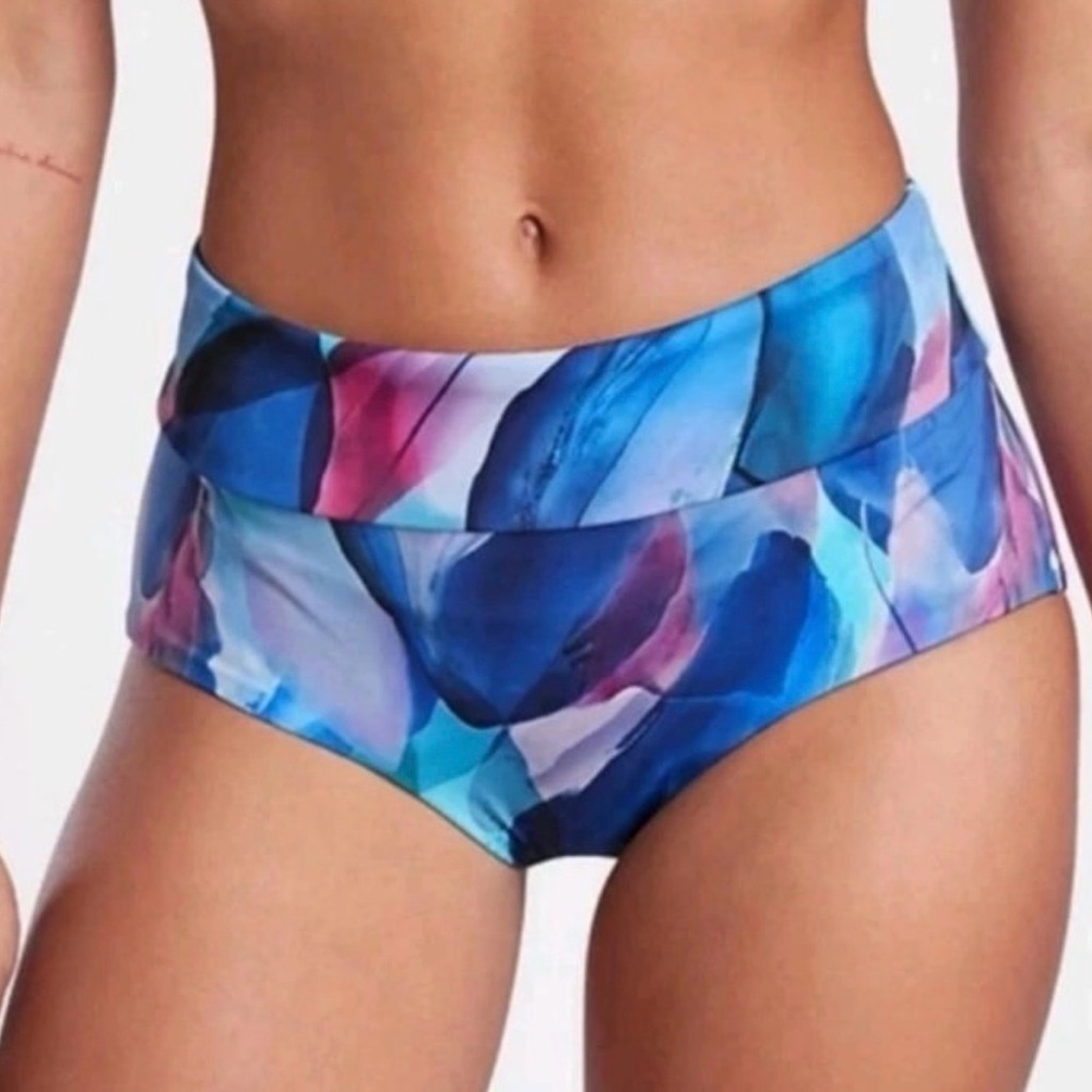 Athleta Malibu High Waist Boy Short Swim Bottoms